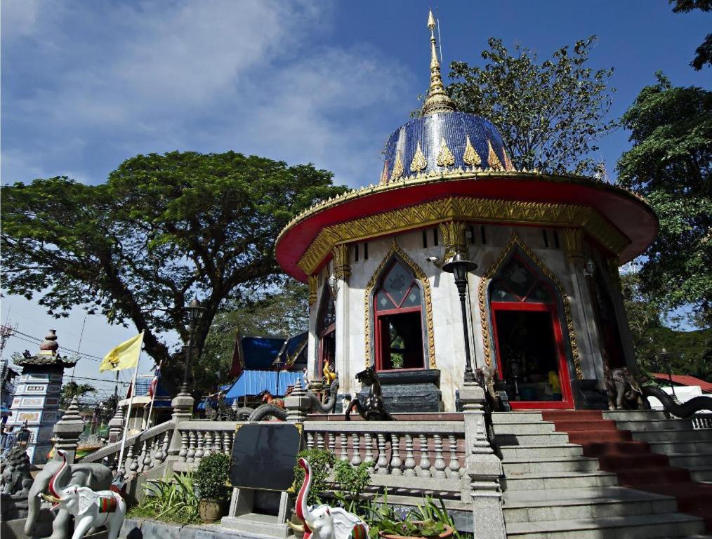 Bussarakam Place Hotel Chanthaburi Exteriör bild